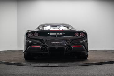Ferrari F8 Tributo — photo 4
