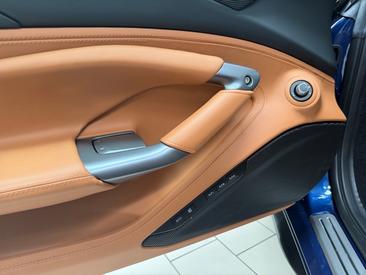 Ferrari F8 Tributo — photo 11