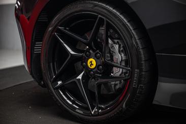Ferrari F8 Tributo — photo 15