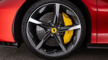 Ferrari SF90 Stradale — photo 8
