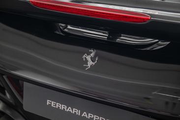 Ferrari F8 Tributo — photo 18