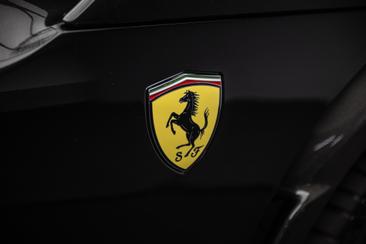 Ferrari Purosangue — photo 35