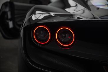 Ferrari F8 Tributo — photo 22