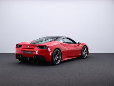 Ferrari 488 GTB — photo 3