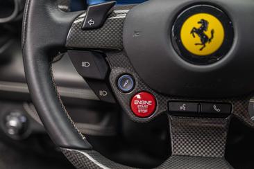 Ferrari F8 Tributo — photo 26