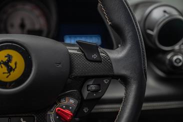 Ferrari F8 Tributo — photo 28