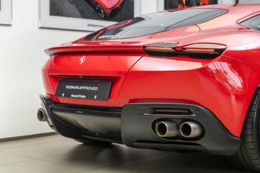 Ferrari Roma — photo 8