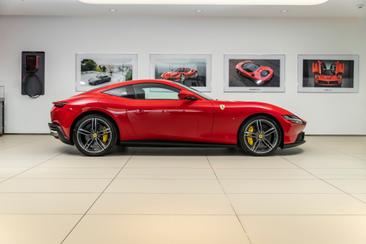 Ferrari Roma — photo 19