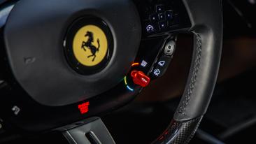 Ferrari Purosangue — photo 11