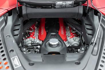 Ferrari SF90 Spider — photo 12