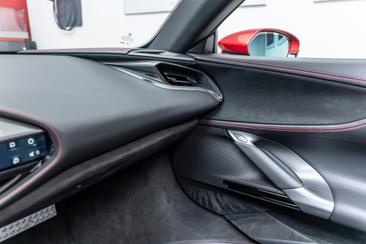 Ferrari SF90 Spider — photo 17