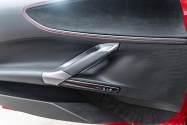 Ferrari SF90 Spider — photo 21