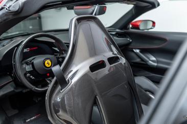 Ferrari SF90 Spider — photo 26