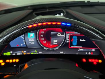 Ferrari SF90 Spider — photo 8