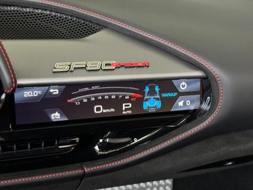 Ferrari SF90 Spider — photo 14