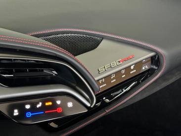 Ferrari SF90 Spider — photo 15
