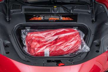 Ferrari SF90 Spider — photo 40