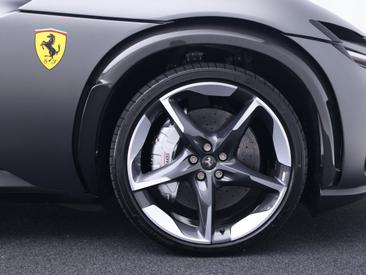 Ferrari Purosangue — photo 25