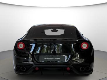 Ferrari FF — photo 4