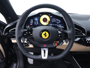 Ferrari Purosangue — photo 9