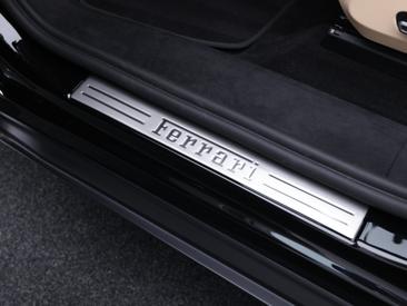 Ferrari Purosangue — photo 10