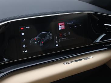Ferrari Purosangue — photo 11