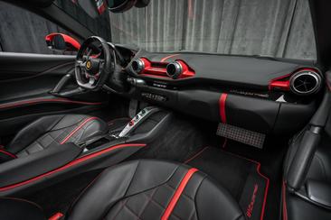 Ferrari 812 Superfast — photo 5