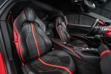 Ferrari 812 Superfast — photo 6