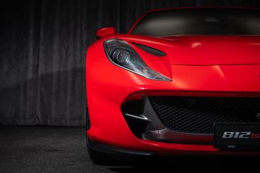 Ferrari 812 Superfast — photo 7