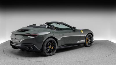 Ferrari Roma Spider