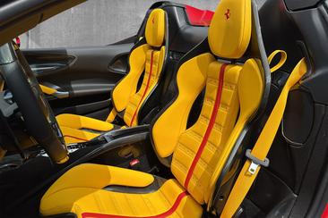 Ferrari SF90 Spider — photo 6