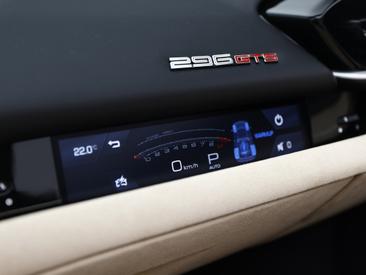 Ferrari 296 GTS — photo 18