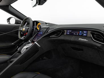 Ferrari Roma Spider — photo 9