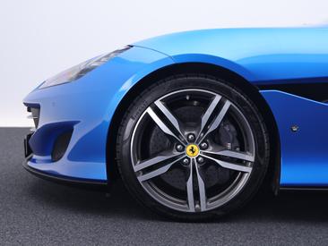 Ferrari Portofino — photo 10