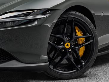 Ferrari Roma Spider — photo 19