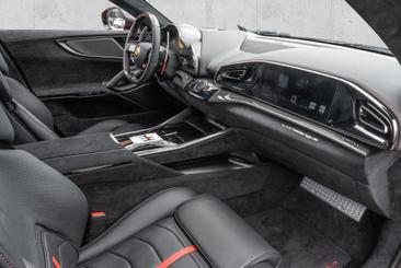 Ferrari Purosangue — photo 9