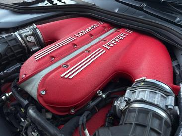 Ferrari 12 Cilindri — photo 7