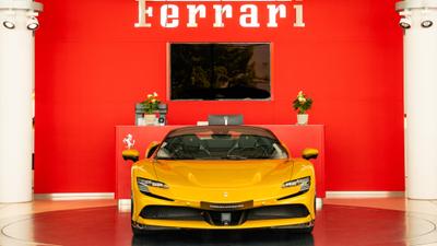 Ferrari SF90 Spider