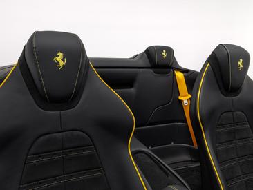Ferrari Roma Spider — photo 24