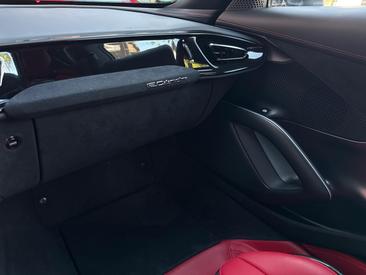 Ferrari 12 Cilindri — photo 12