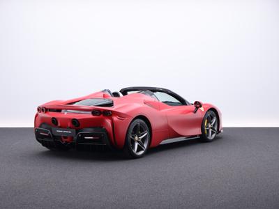 Ferrari SF90 Spider