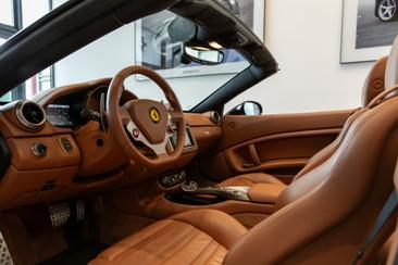 Ferrari California — photo 5