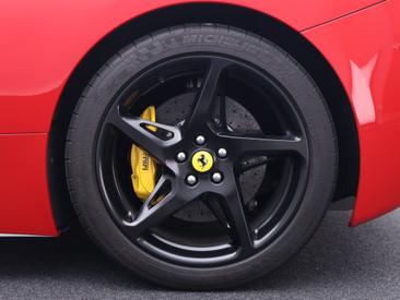 Ferrari 458 Italia — photo 15