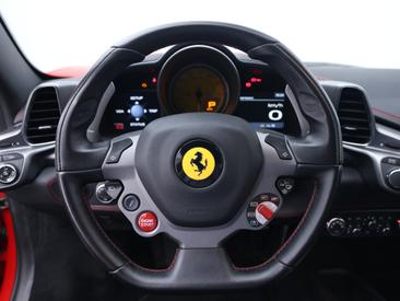 Ferrari 458 Italia — photo 16