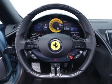 Ferrari Roma Spider — photo 16