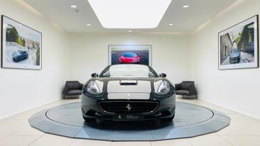 Ferrari California — photo 2