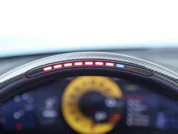 Ferrari Roma Spider — photo 18
