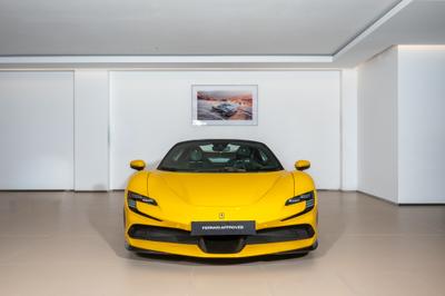 Ferrari SF90 Spider