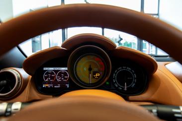 Ferrari California — photo 13