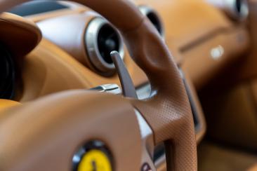Ferrari California — photo 14